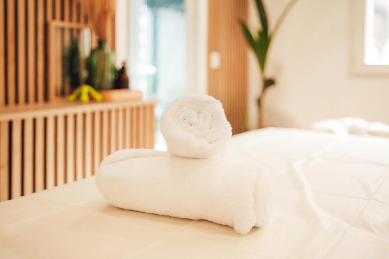 La Suite 176 - Piscine Privee, Spa, Hammam A แร็งส์ ภายนอก รูปภาพ